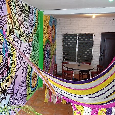 Hostal Aqui Me Quedo San Pedro Sula Kültér fotó