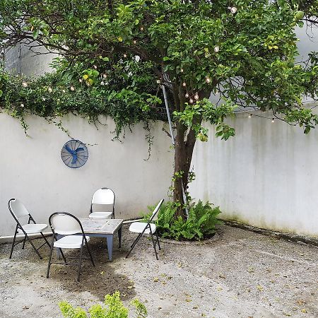 Hostal Aqui Me Quedo San Pedro Sula Kültér fotó