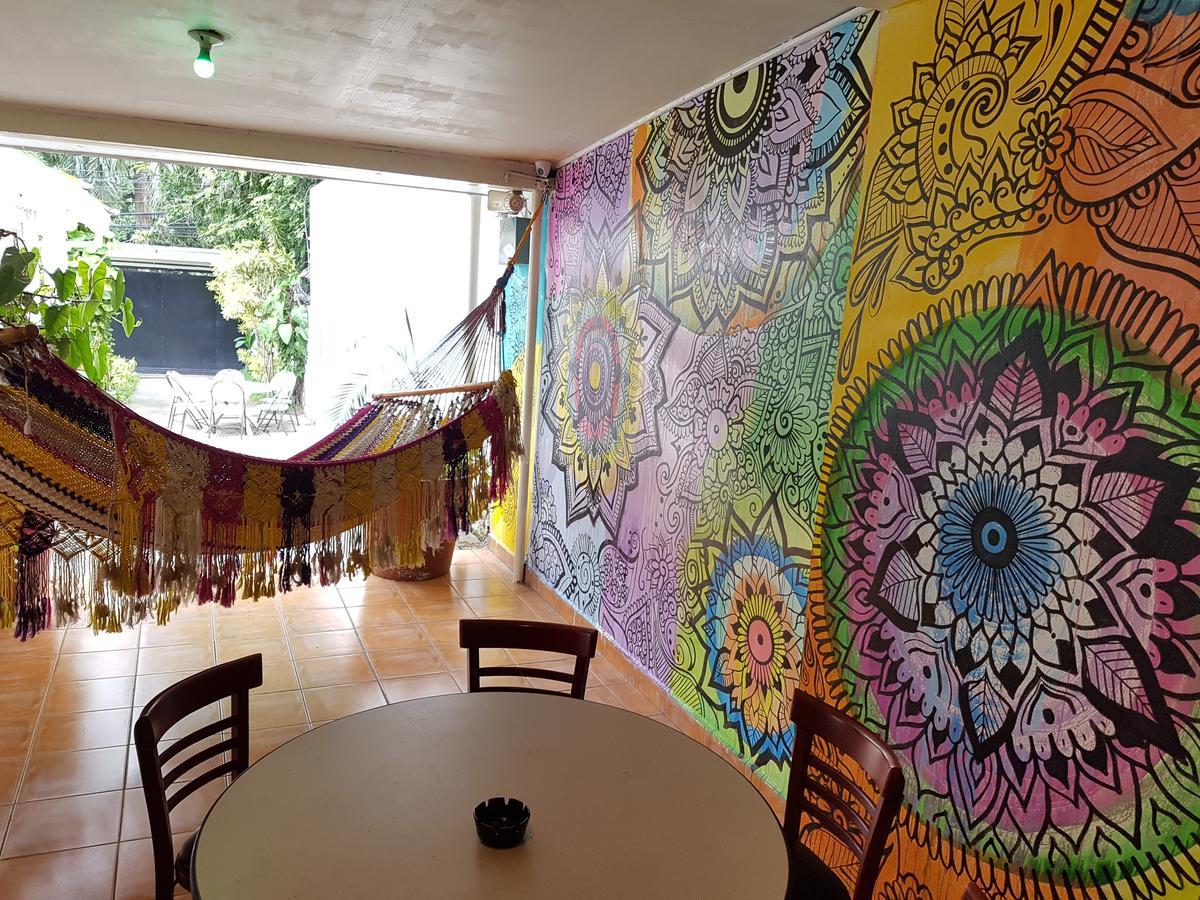 Hostal Aqui Me Quedo San Pedro Sula Kültér fotó