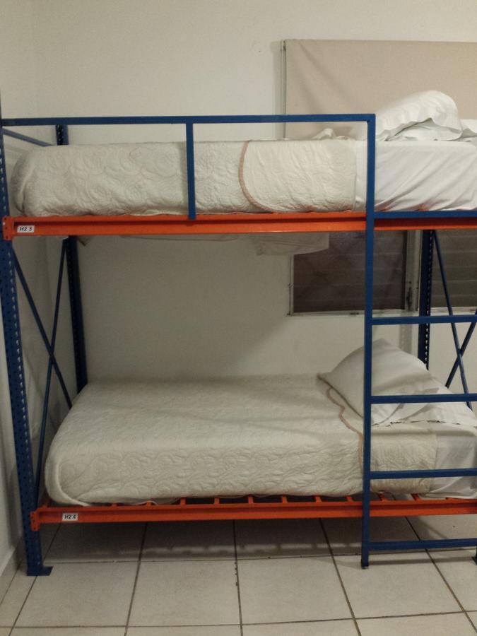 Hostal Aqui Me Quedo San Pedro Sula Kültér fotó